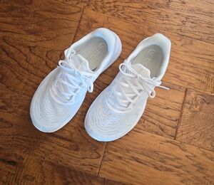 Topo Zer Drop Athletic Shoes